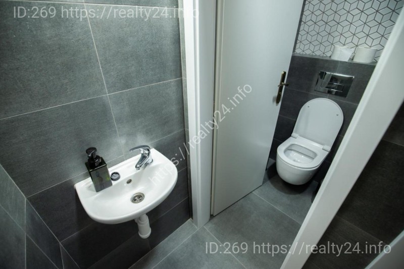 Women's Only Hostel Prague - Female Only ID: 3090