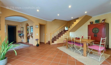 Cozy Villa Colares in Sintra 40km from Lisabon ID: 3328