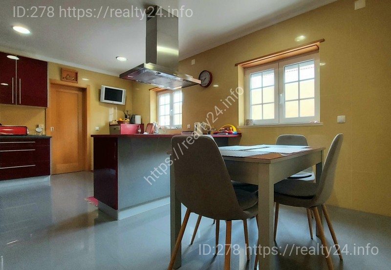 Cozy Villa Colares in Sintra 40km from Lisabon ID: 3338