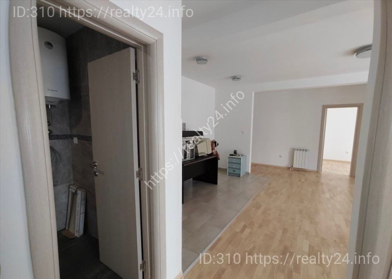 Bright, spacious apartment in Belgrade, located in a good area ID: 3750