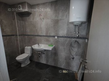 Bright, spacious apartment in Belgrade, located in a good area ID: 3756