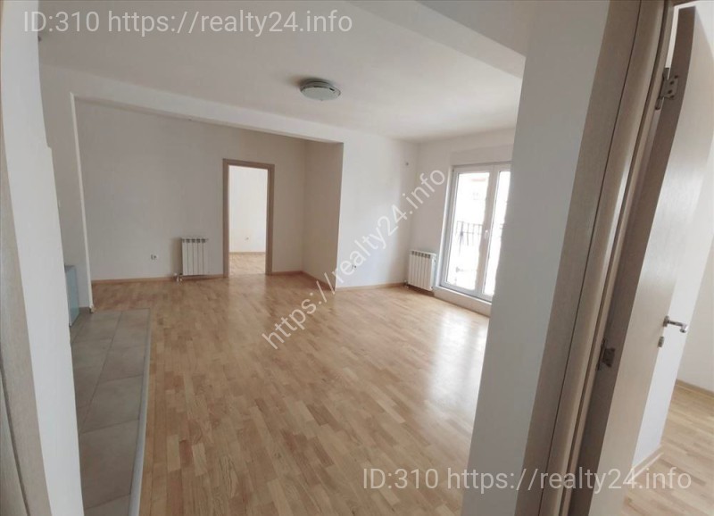 Bright, spacious apartment in Belgrade, located in a good area ID: 3758