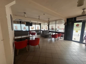 Продаж фасадного приміщення без комісійних центр Києва ID: 6509