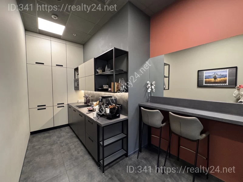 Exclusive Office for Rent 173 m&sup2; in Business Center "Leonardo" &ndash; Heart of Kyiv ID: 6535