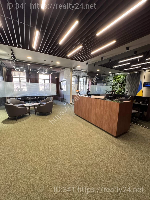 Exclusive Office for Rent 173 m&sup2; in Business Center "Leonardo" &ndash; Heart of Kyiv ID: 6543