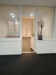 Rent of an office of 148 m2 in a business center without commission, Kyiv, Volodymyrska St. ID: 6587