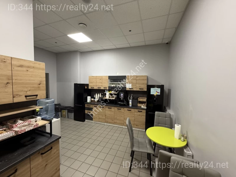 TOP OFFER Rent an office of 650 m&sup2; in Podil in Kyiv WITHOUT COMMISSION FEES ID: 6601