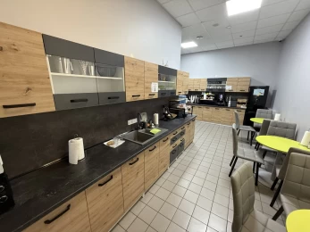 TOP OFFER Rent an office of 650 m&sup2; in Podil in Kyiv WITHOUT COMMISSION FEES ID: 6605