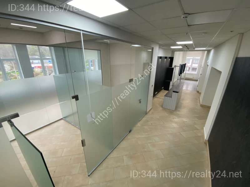 TOP OFFER Rent an office of 650 m&sup2; in Podil in Kyiv WITHOUT COMMISSION FEES ID: 6621