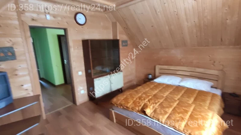 Cozy 2-storey house for rent near Lviv &mdash; Sknyliv, 100 m&sup2;, 11 acres, autonomous, with furniture ID: 6753