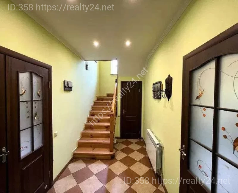 Cozy 2-storey house for rent near Lviv &mdash; Sknyliv, 100 m&sup2;, 11 acres, autonomous, with furniture ID: 6767