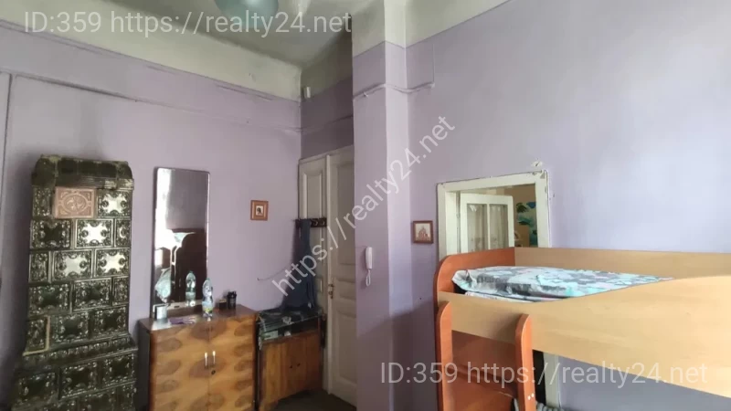 Austrian 4-room apartment in the center of Lviv &mdash; Shchepkina St., 96 m&sup2;, architectural monument ID: 6791