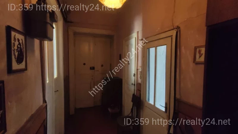 Austrian 4-room apartment in the center of Lviv &mdash; Shchepkina St., 96 m&sup2;, architectural monument ID: 6795