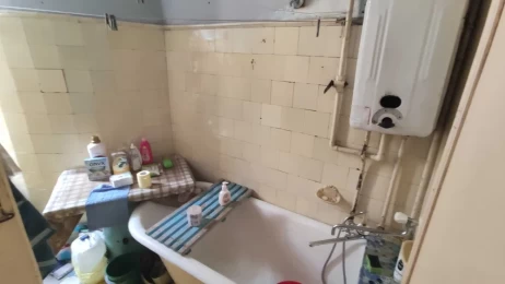 Austrian 4-room apartment in the center of Lviv &mdash; Shchepkina St., 96 m&sup2;, architectural monument ID: 6799