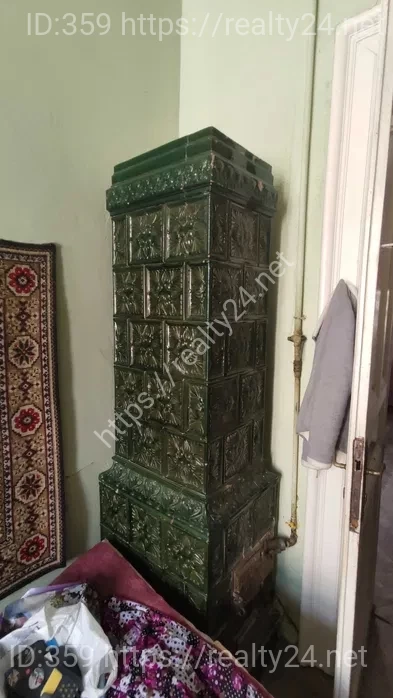 Austrian 4-room apartment in the center of Lviv &mdash; Shchepkina St., 96 m&sup2;, architectural monument ID: 6803