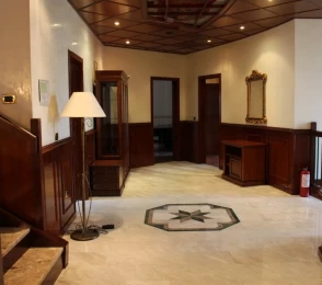 Luxury House for Sale 572m2 in Kyiv on Andriyivskyy Descent - No Commission ID: 6833